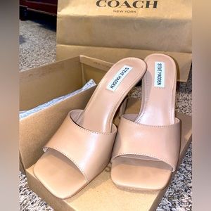 STEVE MADDEN Nude Heel Sandal Size 9